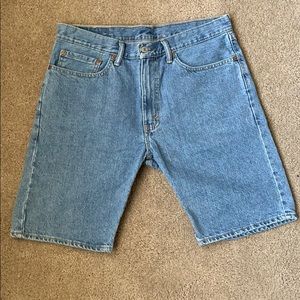 Levi’s Light Wash 505 Jean Shorts